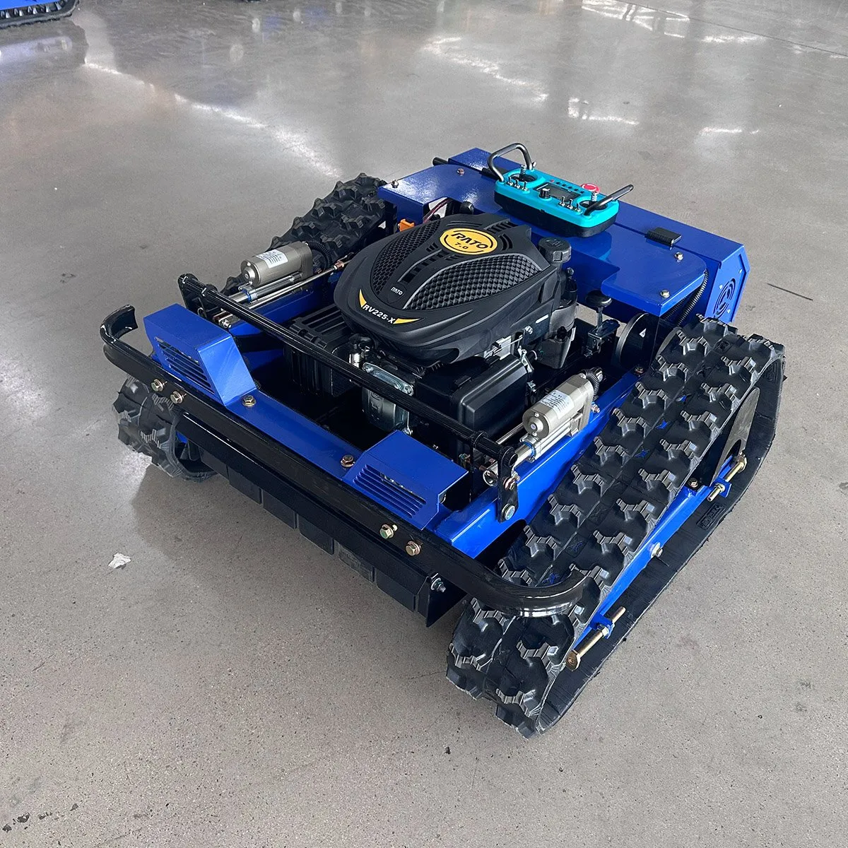 QL-500Y — Cortacésped por control remoto