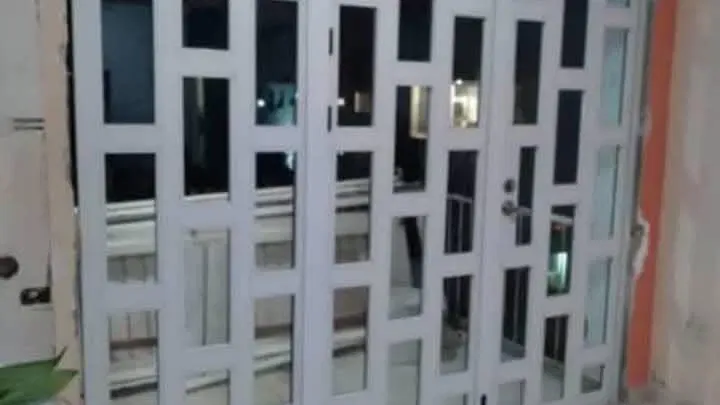 Hacemos trabajos en marquetería en aluminio