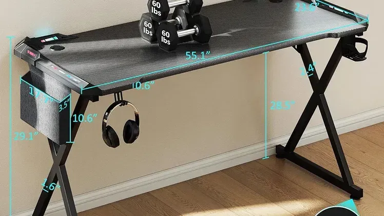 Gaming mesa de escritorio de 47 pulgadas nueva a estrenar