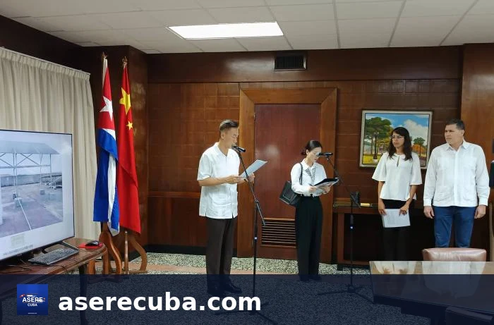 China dona 5,000 sistemas fotovoltaicos para electrificación rural en Cuba